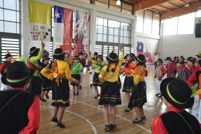 Más de 400 alumnos de la SIP deleitaron en el Encuentro Folclórico
