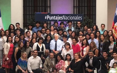 Puntaje nacional SIP desayuna con el Presidente en La Moneda