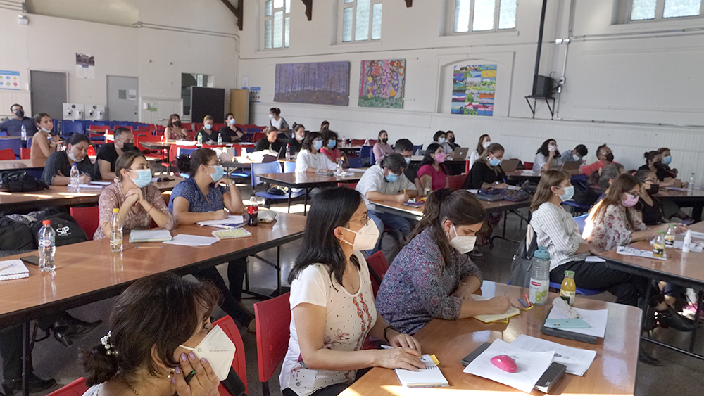 Orientadores SIP se capacitan en técnicas Mindfulness para ayudar a los estudiantes a manejar la ansiedad y el estrés