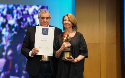 Presidenta de la SIP obtiene el Premio al Mérito de la Universidad Andrés Bello