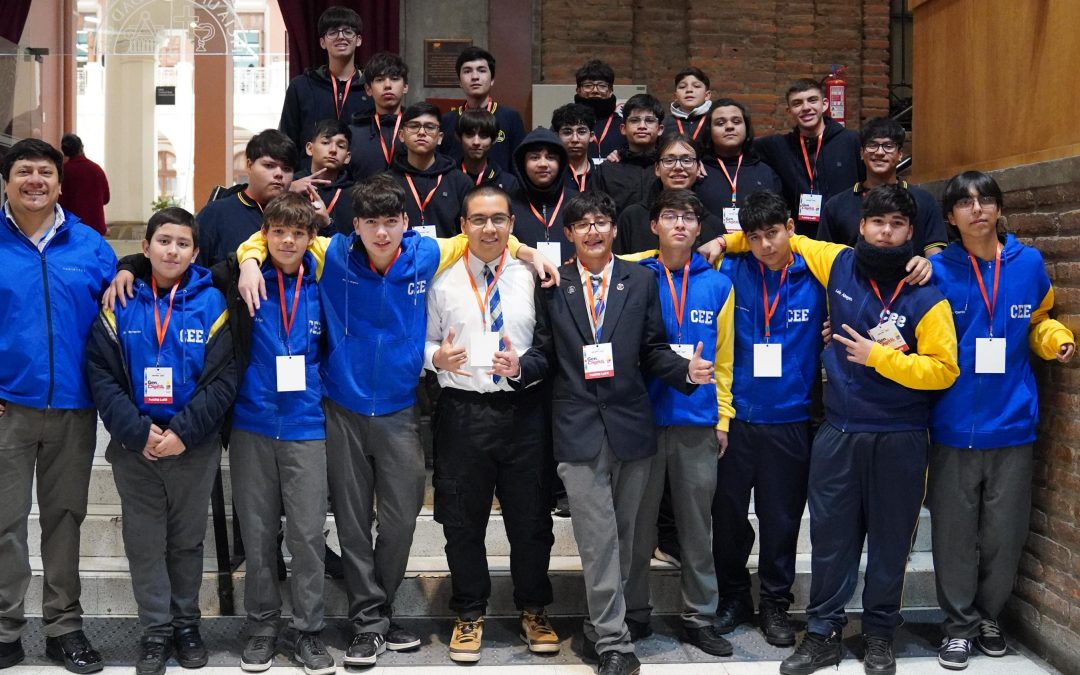 Líderes Digitales: Estudiantes del Colegio Presidente Alessandri son invitados a charla en la PUC