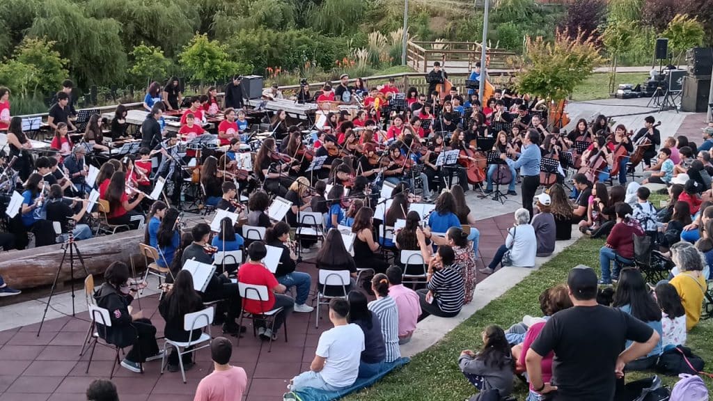 Más de 60 estudiantes de orquestas SIP participan de la tercera edición del Campamento Ecomusical en Curacautín