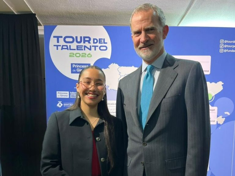 Docente del Instituto Hermanos Matte representa a Chile como líder educativa en España