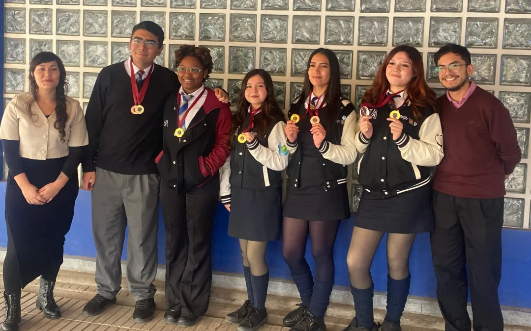 Orgullo SIP: estudiantes son reconocidos entre los 10 mejores oradores escolares de Chile