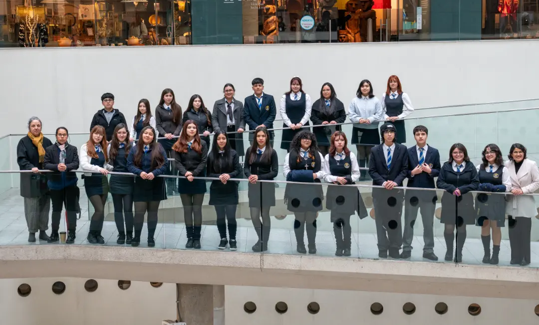 Estudiantes del Colegio Presidente José Joaquín Prieto exhiben sus obras en StgoFoto 2026