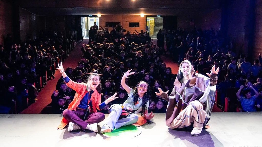 Más de 1.600 estudiantes SIP vivirán su primera experiencia en un teatro profesional gracias a alianza con el Teatro Nacional Chileno